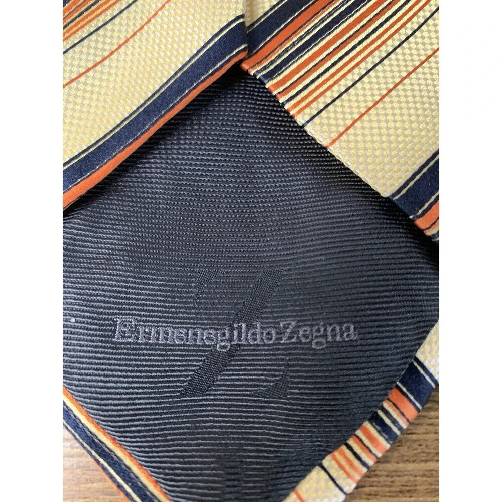 Ermenegildo Zegna Striped Textured 100% Silk Brown Beige Neck Tie Designer Italy
